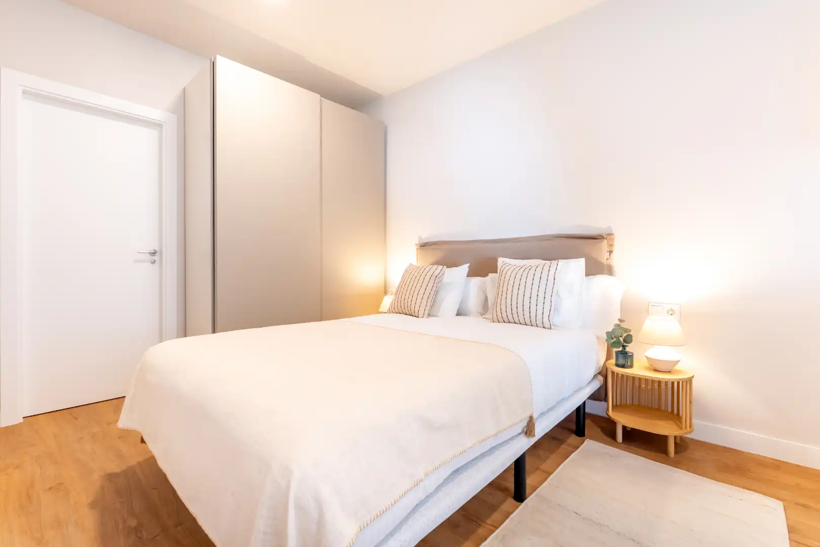 Habitación de Estudio de alquiler en Sevilla con Aire acondicionado, Calefacción y Amueblado
