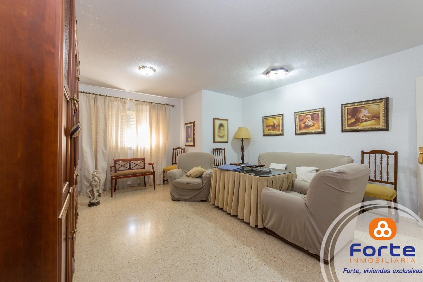 Sala d'estar de Pis en venda en  Córdoba Capital amb Aire condicionat i Calefacció
