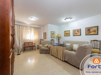 Living room of Flat for sale in  Córdoba Capital  with Air Conditioner and Heating