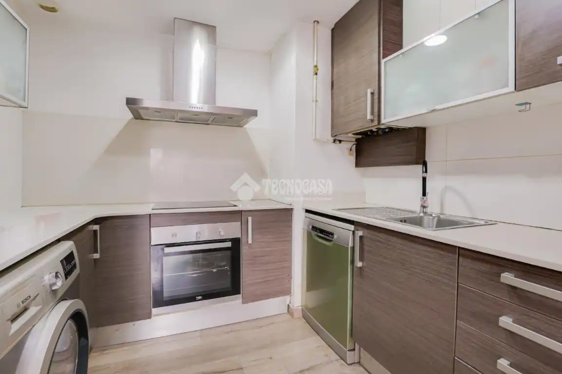 Küche von Wohnung zum Verkauf in Montcada i Reixac mit Heizung, Abstellraum und Balkon