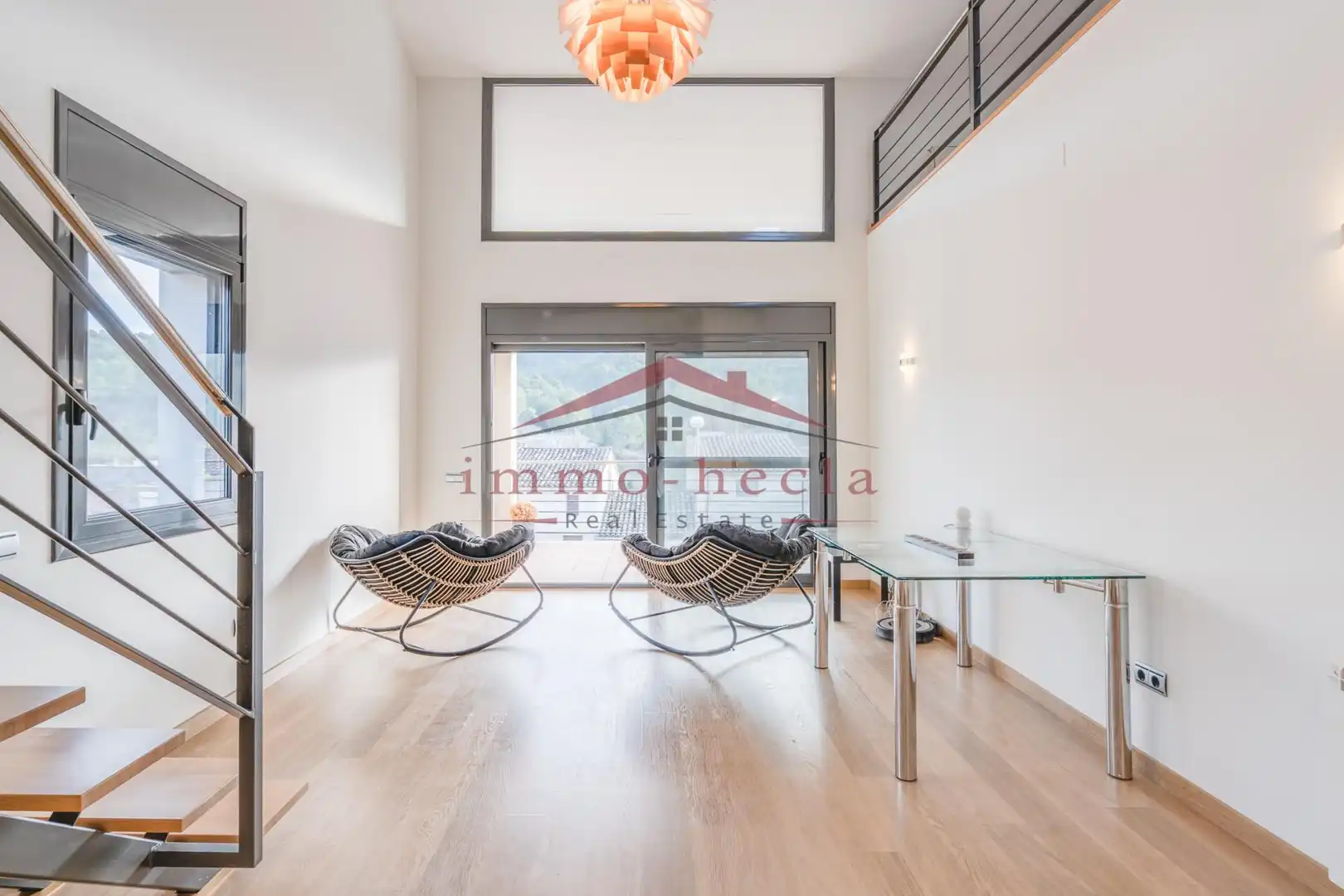 Sala de estar de Dúplex en venta en Castellolí con Calefacción, Terraza y Horno