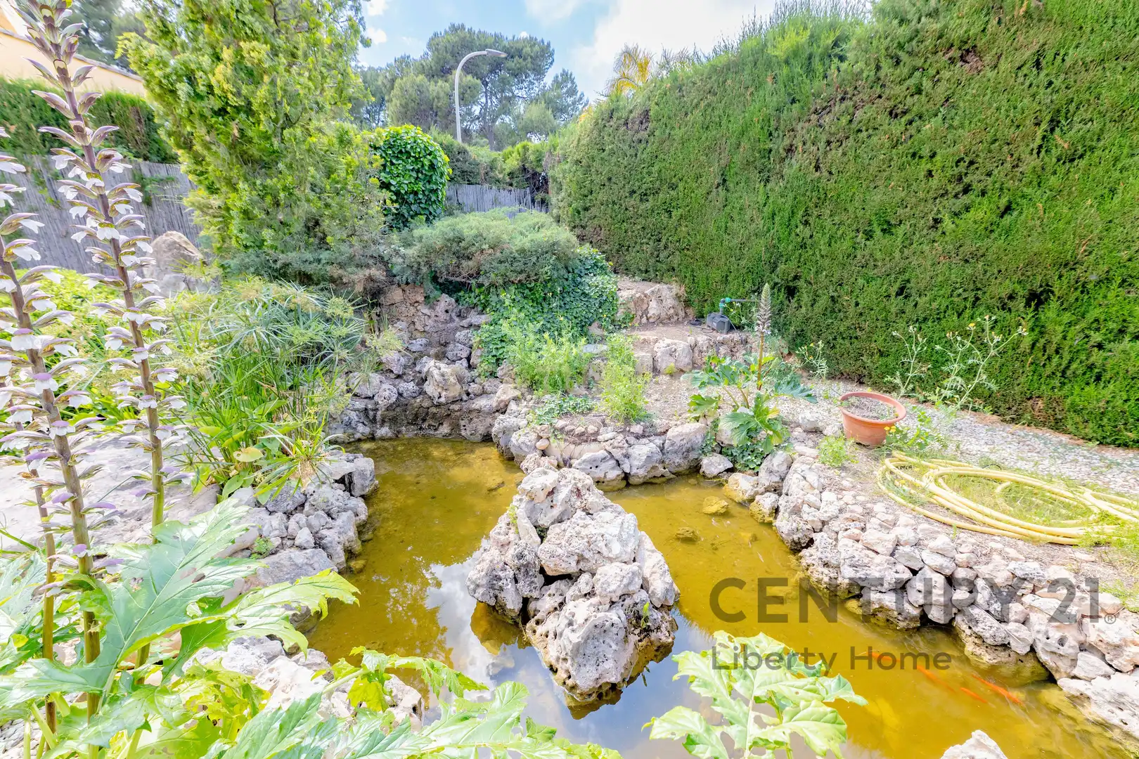 Vista exterior de Casa o chalet en venta en Torrent con Aire acondicionado, Jardín privado y Piscina
