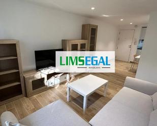 Living room of Flat to rent in Benalmádena  with Air Conditioner and Terrace