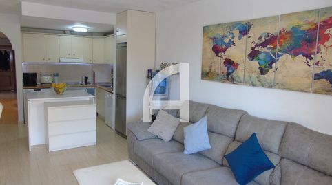 Foto 5 de Piso en venta en Los Pacos, Fuengirola