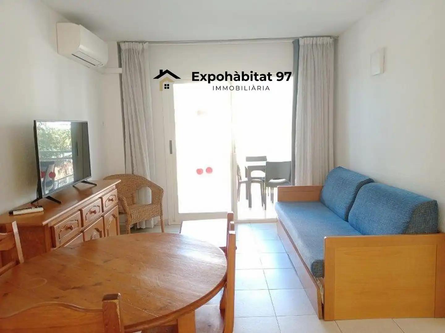 Sala de estar de Apartamento en venta en Salou con Aire acondicionado, Calefacción y Jardín privado