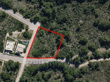 Terreny residencial en venda a Coves Noves