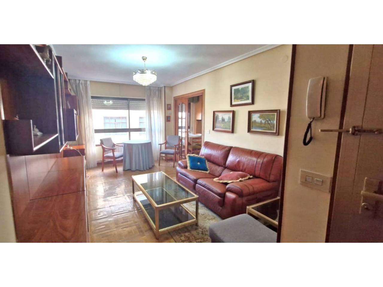 Sala d'estar de Pis de lloguer en Palencia Capital amb Calefacció, Parquet i Moblat