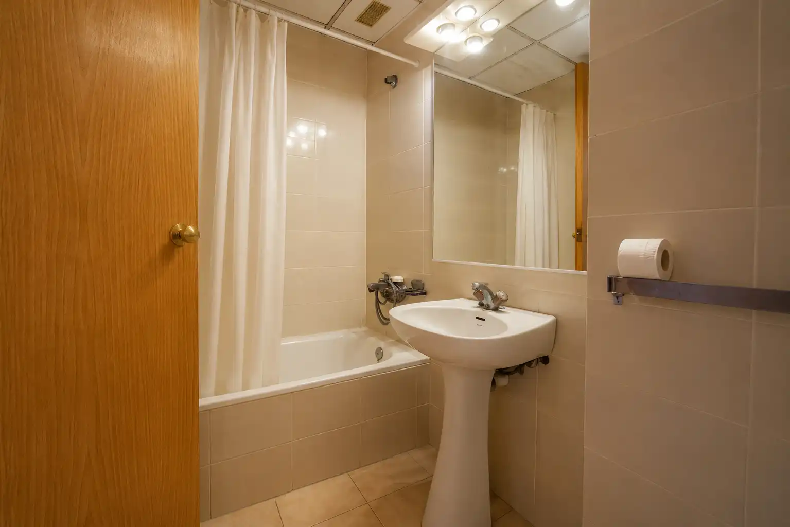 Piso con terraza en venta en Carrer del Vendrell, imagen 14