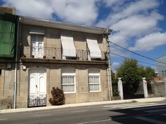 Casa con terrazza in vendita a Avenida de Compostela