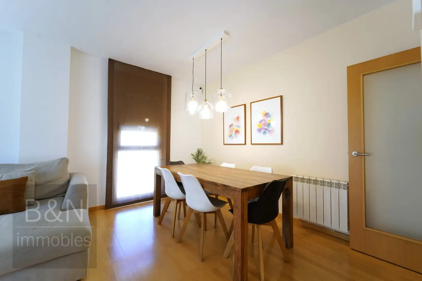 Comedor de Piso en venta en Terrassa con Aire acondicionado, Calefacción y Piscina
