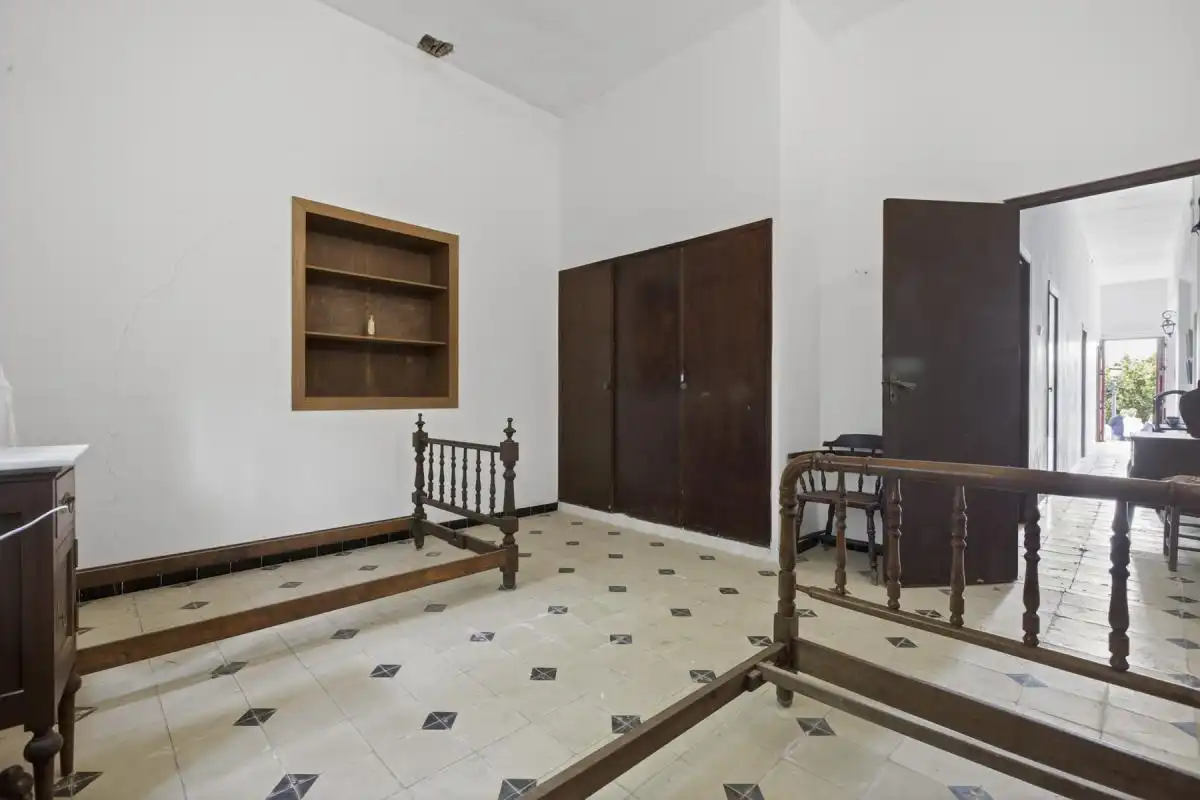 Schlafzimmer von Country house zum Verkauf in Lora del Río mit Heizung, Privatgarten und Terrasse