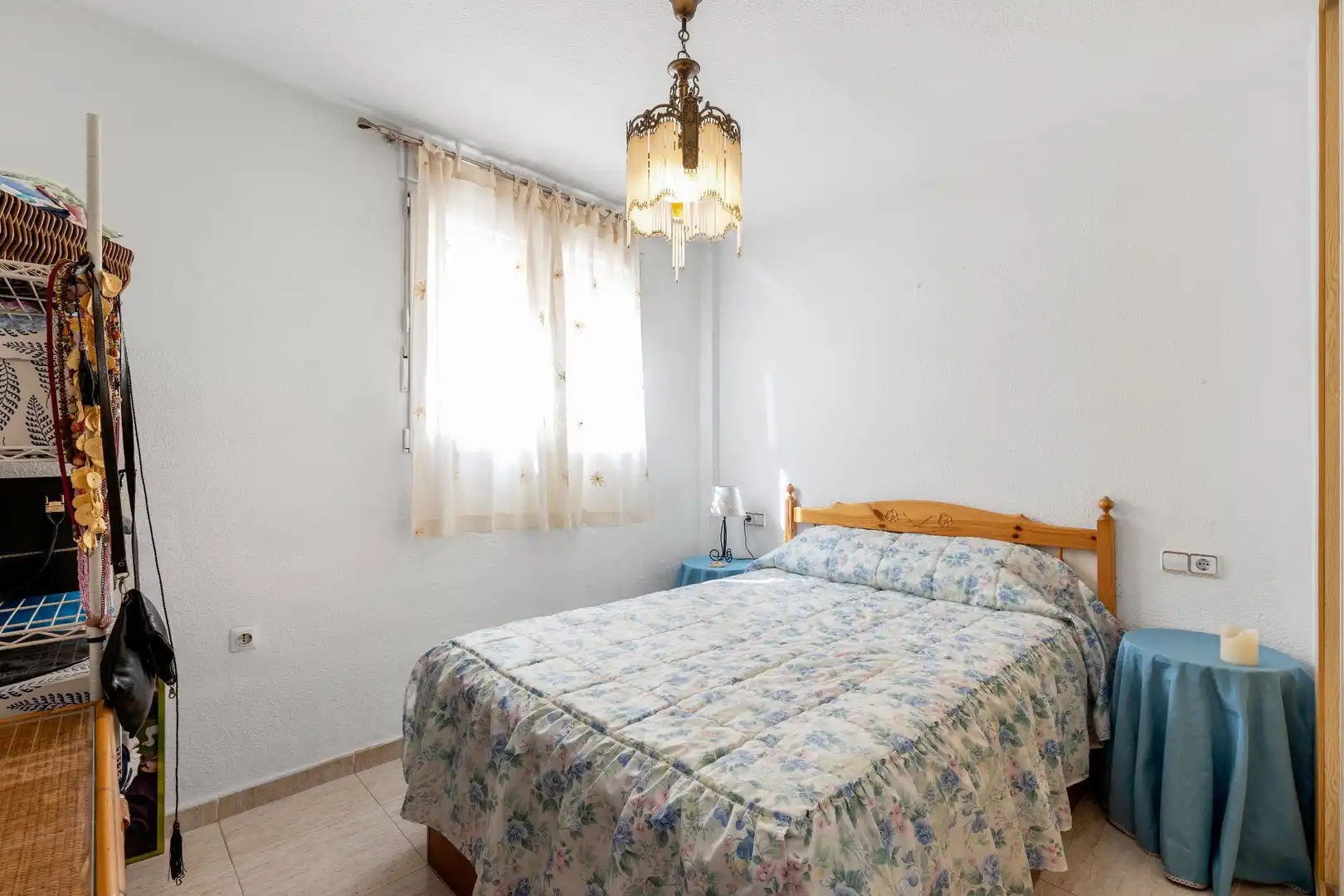 Habitación de Casa adosada en venta en Torrevieja con Aire acondicionado, Jardín privado y Terraza