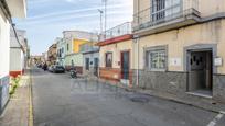 Vista exterior de Casa adosada en venda en Camas amb Aire condicionat, Calefacció i Traster