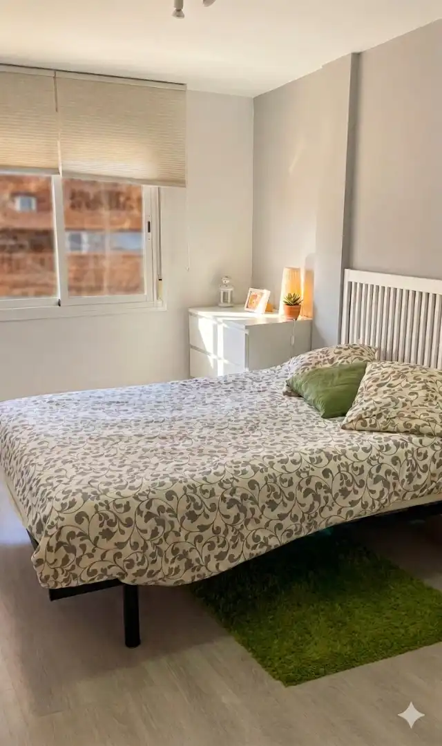 Schlafzimmer von Wohnungen zur Miete in  Toledo Capital mit Klimaanlage, Heizung und Möbliert