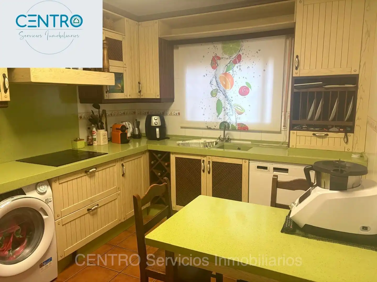 Cocina de Casa adosada en venta en Algeciras con Amueblado