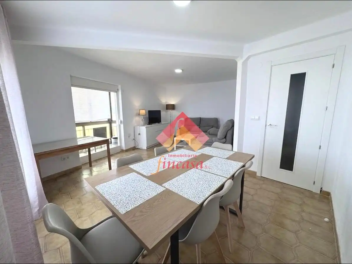 Wohnzimmer von Wohnung zur Miete in Ronda mit Terrasse und Möbliert