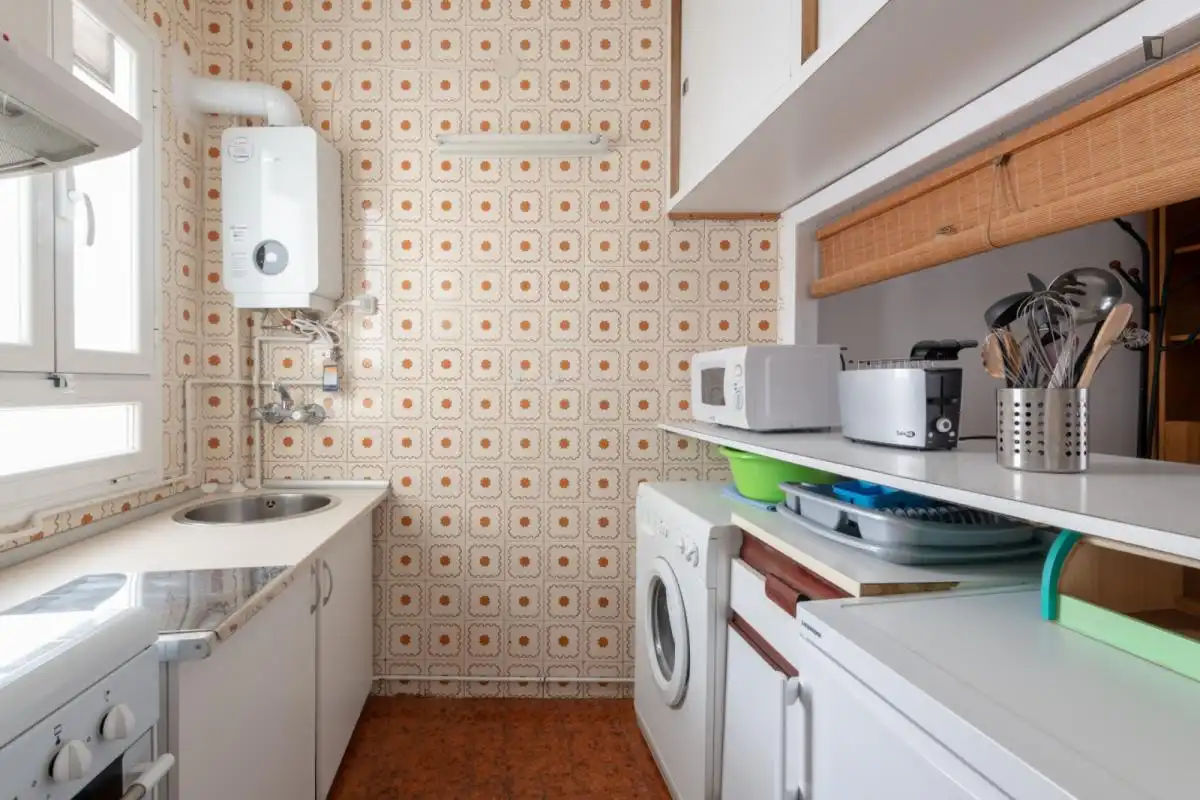 Cuina de Casa o xalet de lloguer en Madrid amb Moblat, Forn i Rentadora