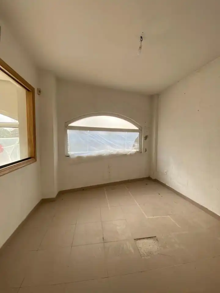 Local comercial en venda a Calle San Pedro Del Castro 3 24005 Leon, imagen 7