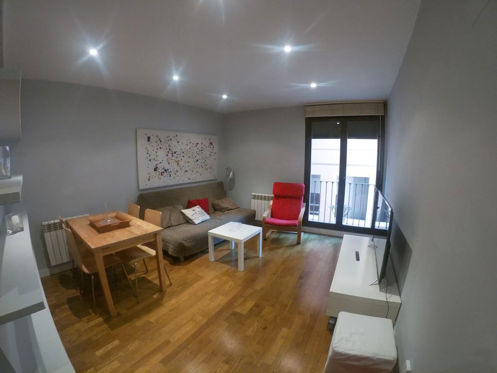 Sala de estar de Apartamento de alquiler en  Zaragoza Capital con Calefacción, Parquet y Amueblado