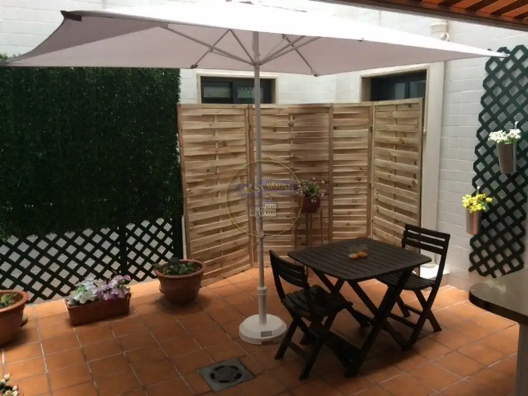 Terraza de Piso en venta en Vigo  con Calefacción, Jardín privado y Parquet