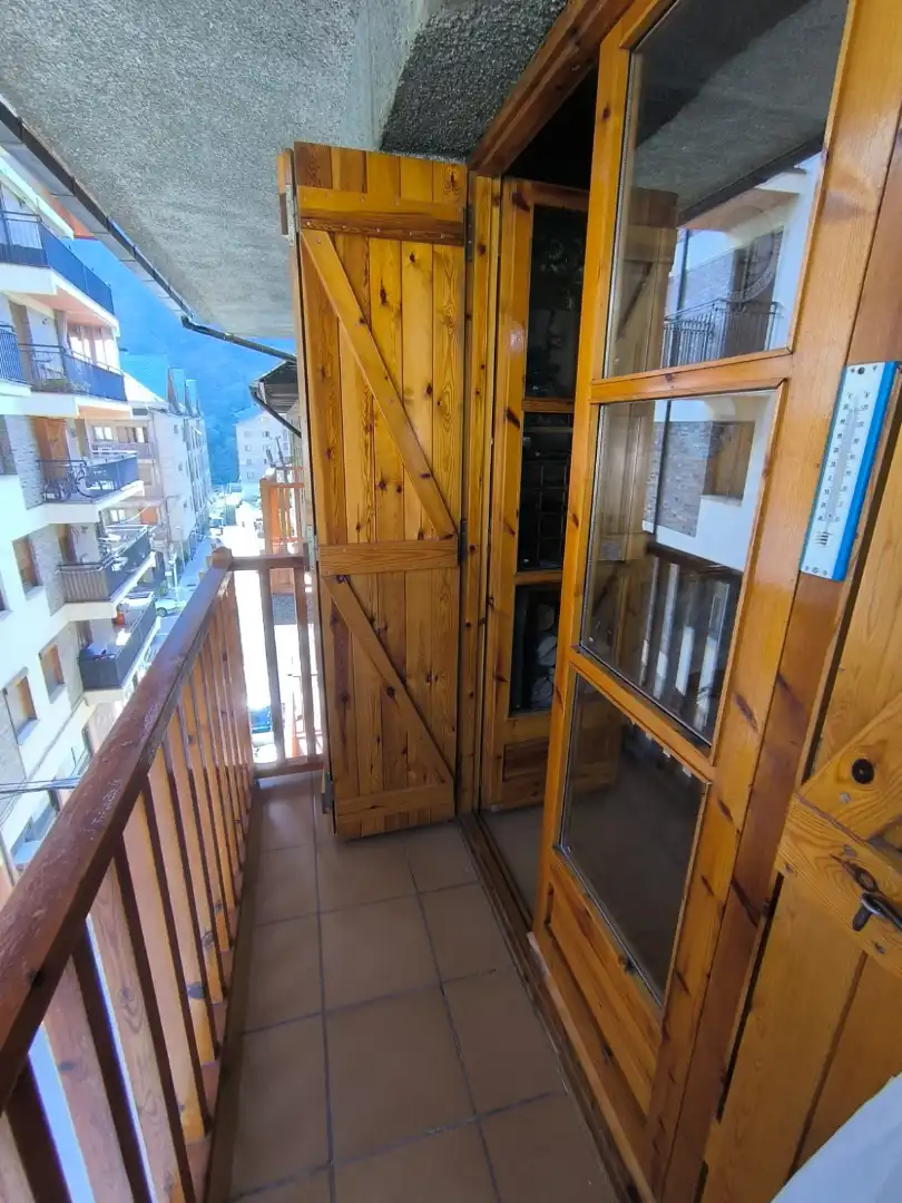 Balcony of Flat for sale in Rialp  with Storage room, Furnished and Oven