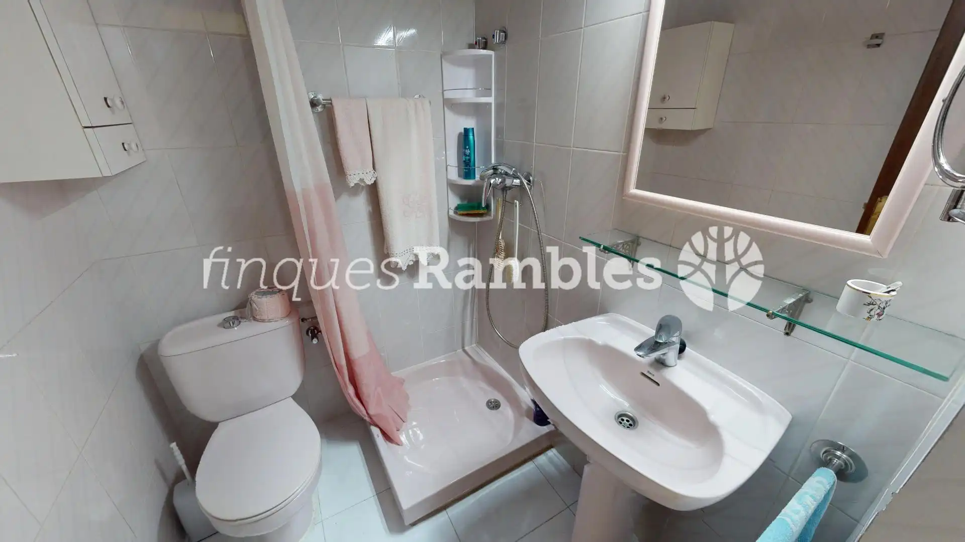 Baño de Casa o chalet en venta en Igualada con Calefacción, Jardín privado y Terraza
