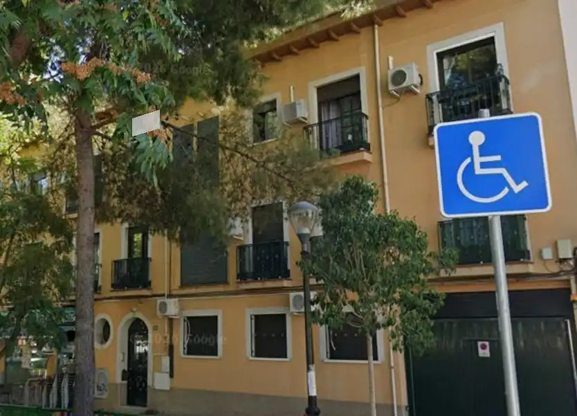 Pis amb ascensor en venda a Velilla de San Antonio