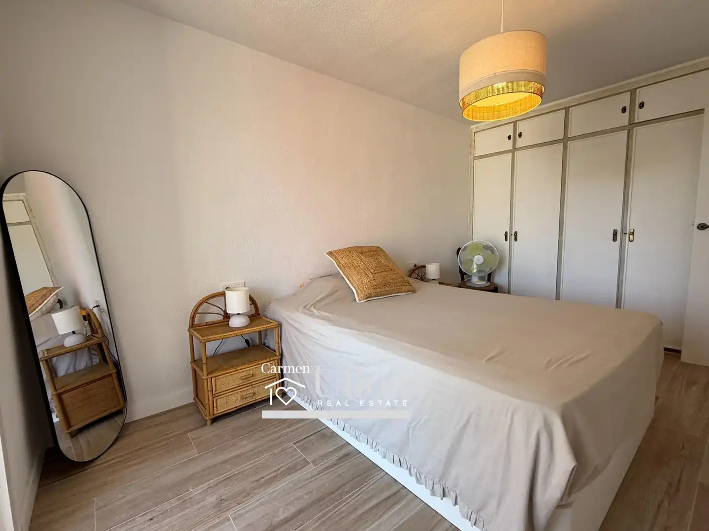 Dormitori de Apartament de lloguer en Alicante / Alacant amb Aire condicionat, Terrassa i Moblat