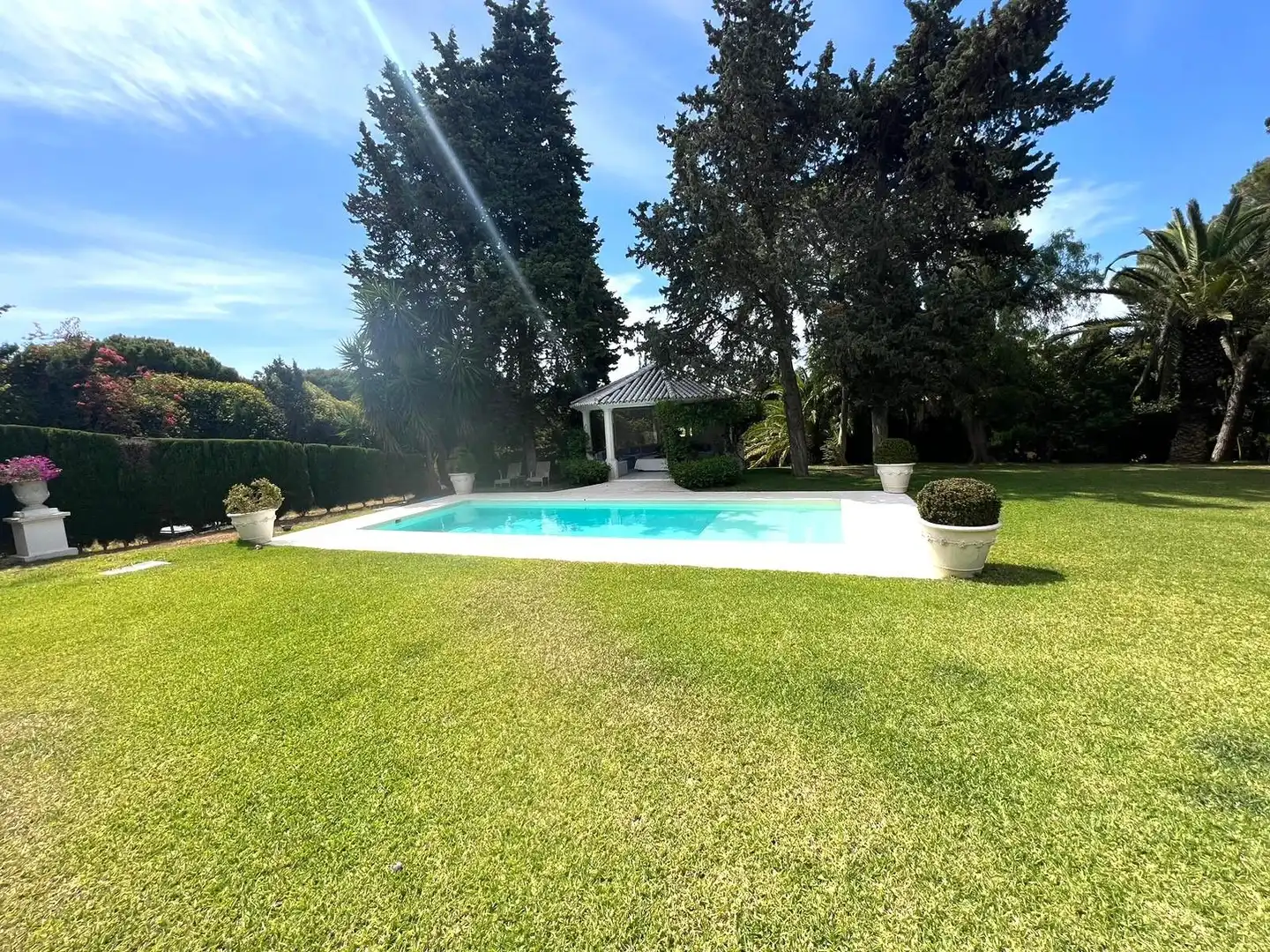 Jardí de Casa o xalet en venda en Mijas amb Aire condicionat, Terrassa i Piscina