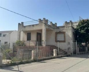 Vista exterior de Casa o xalet en venda en Orihuela amb Terrassa i Traster