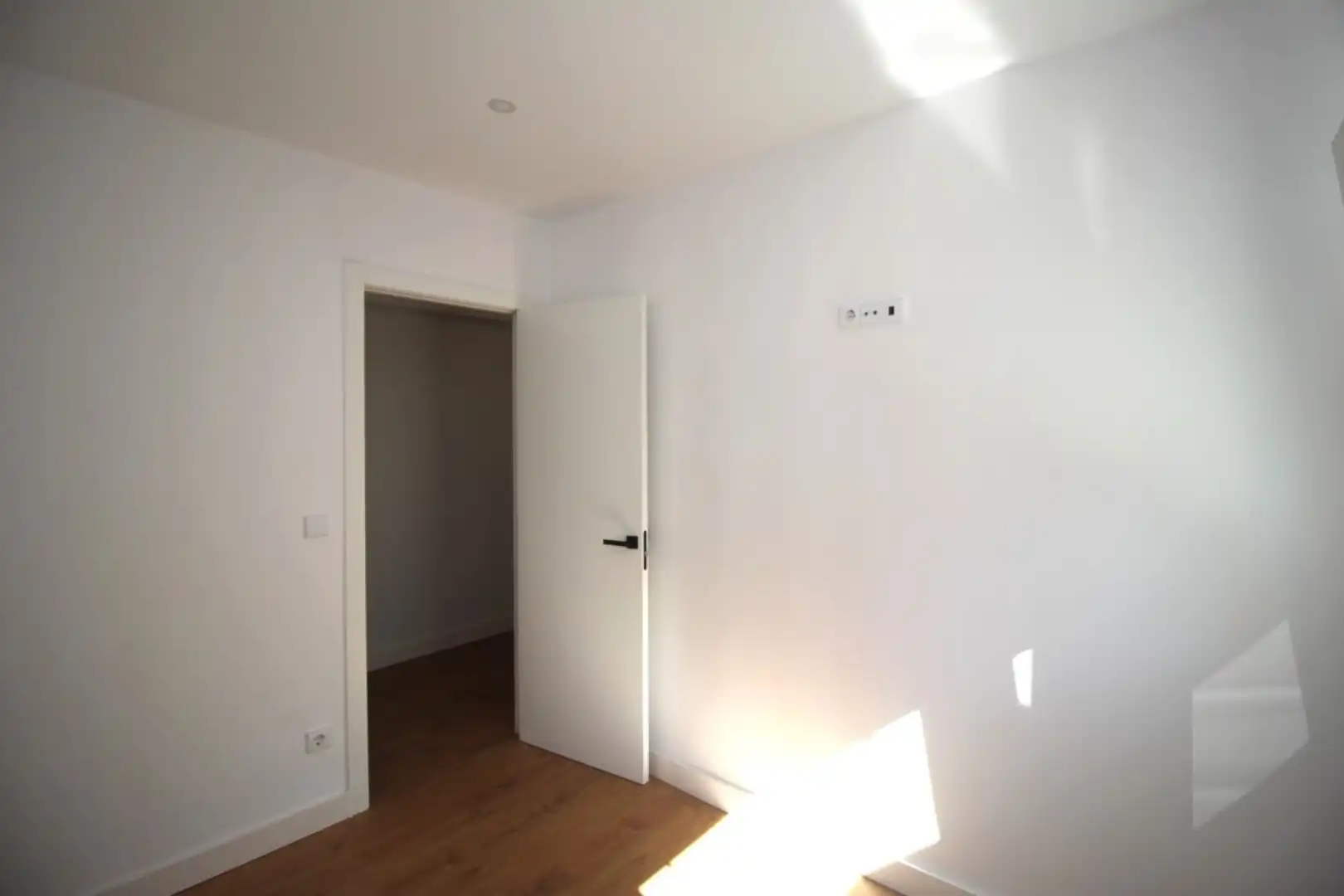 Habitación de Piso de alquiler en Sada (A Coruña) con Calefacción, Terraza y Horno