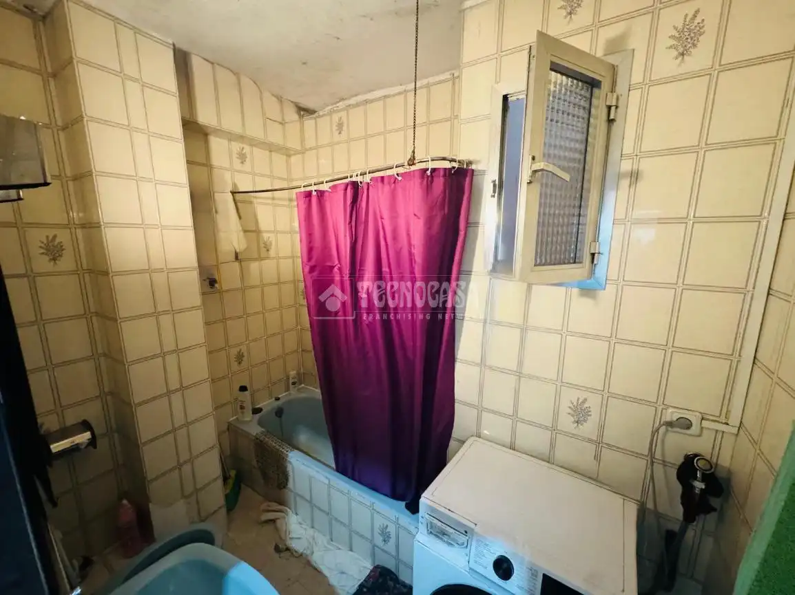 Badezimmer von Wohnung zum Verkauf in Madrid