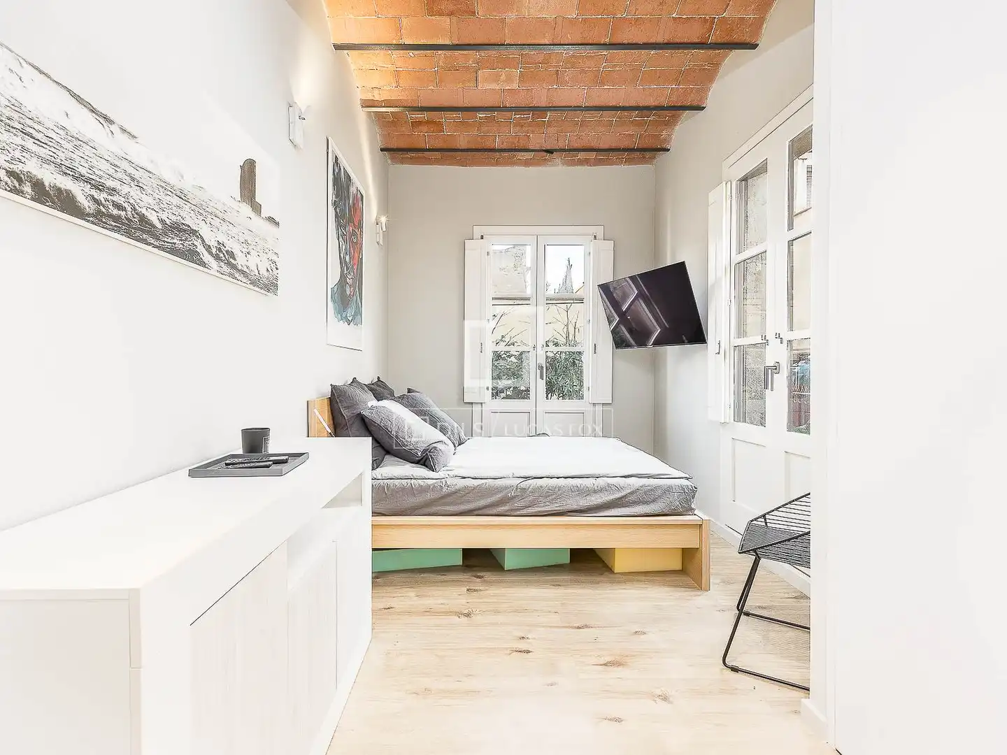 Bedroom of Attic for sale in Barcelona  with Air Conditioner, Heating and Parquet flooring