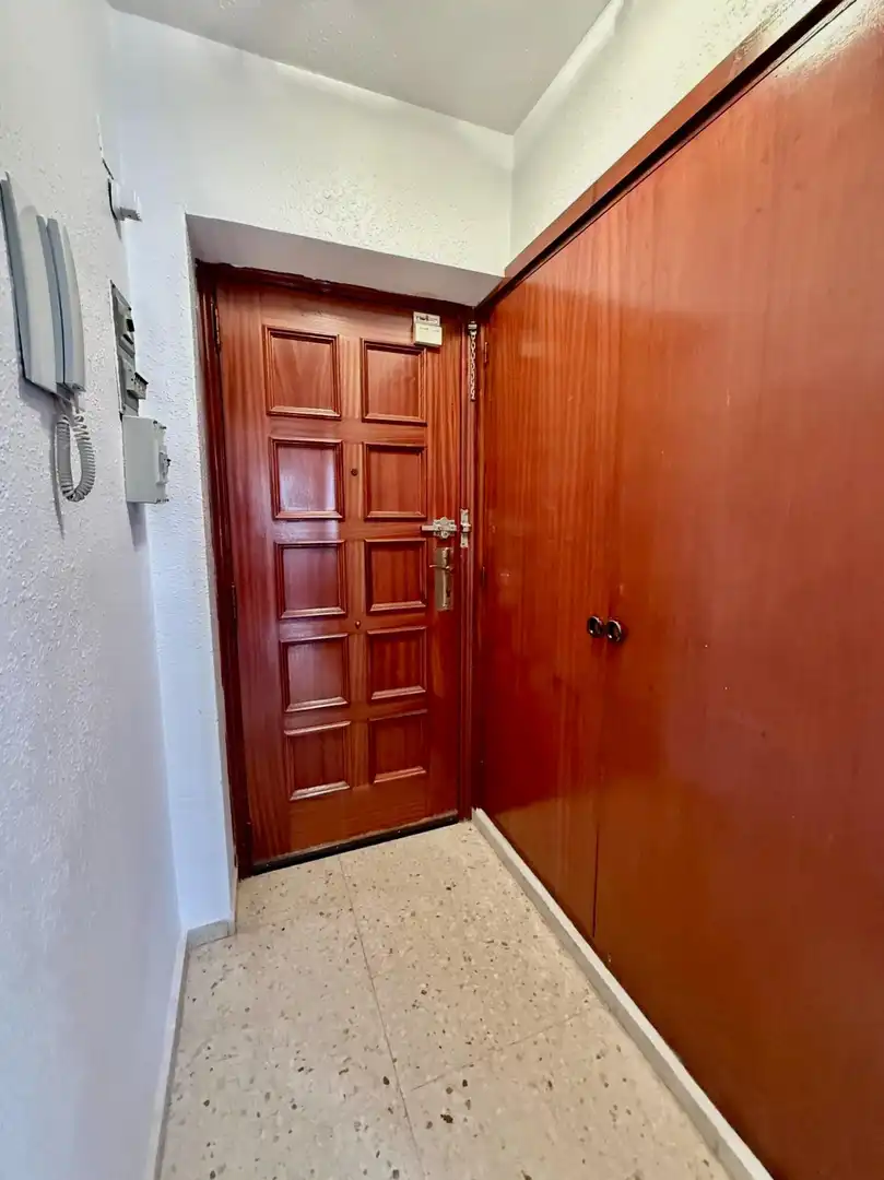 Wohnung zum Verkauf in Benidorm mit Möbliert und Gemeinschaftspool