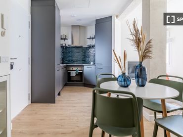 Appartement avec balcon à louer à Tetuán