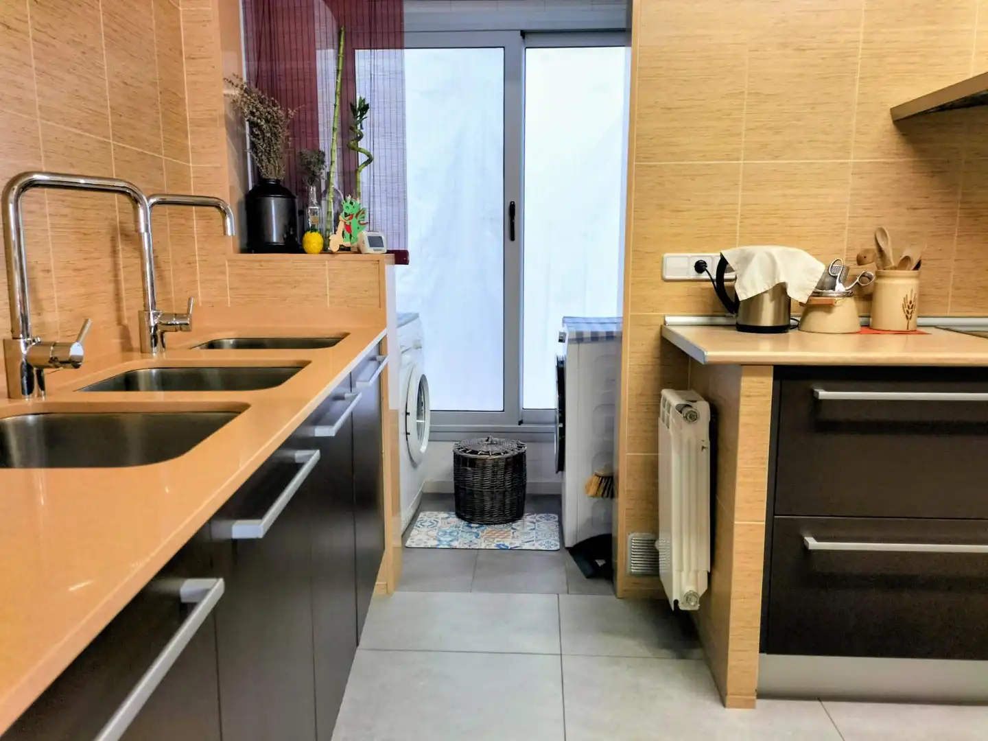 Kitchen of Apartments for sale in Vilanova i la Geltrú  with Heating, Terrace and Balcony