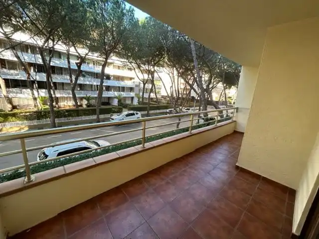 Vista exterior de Apartamento de alquiler en Castell d'Aro, Platja d'Aro i s'Agaró con Terraza, Amueblado y Lavadora