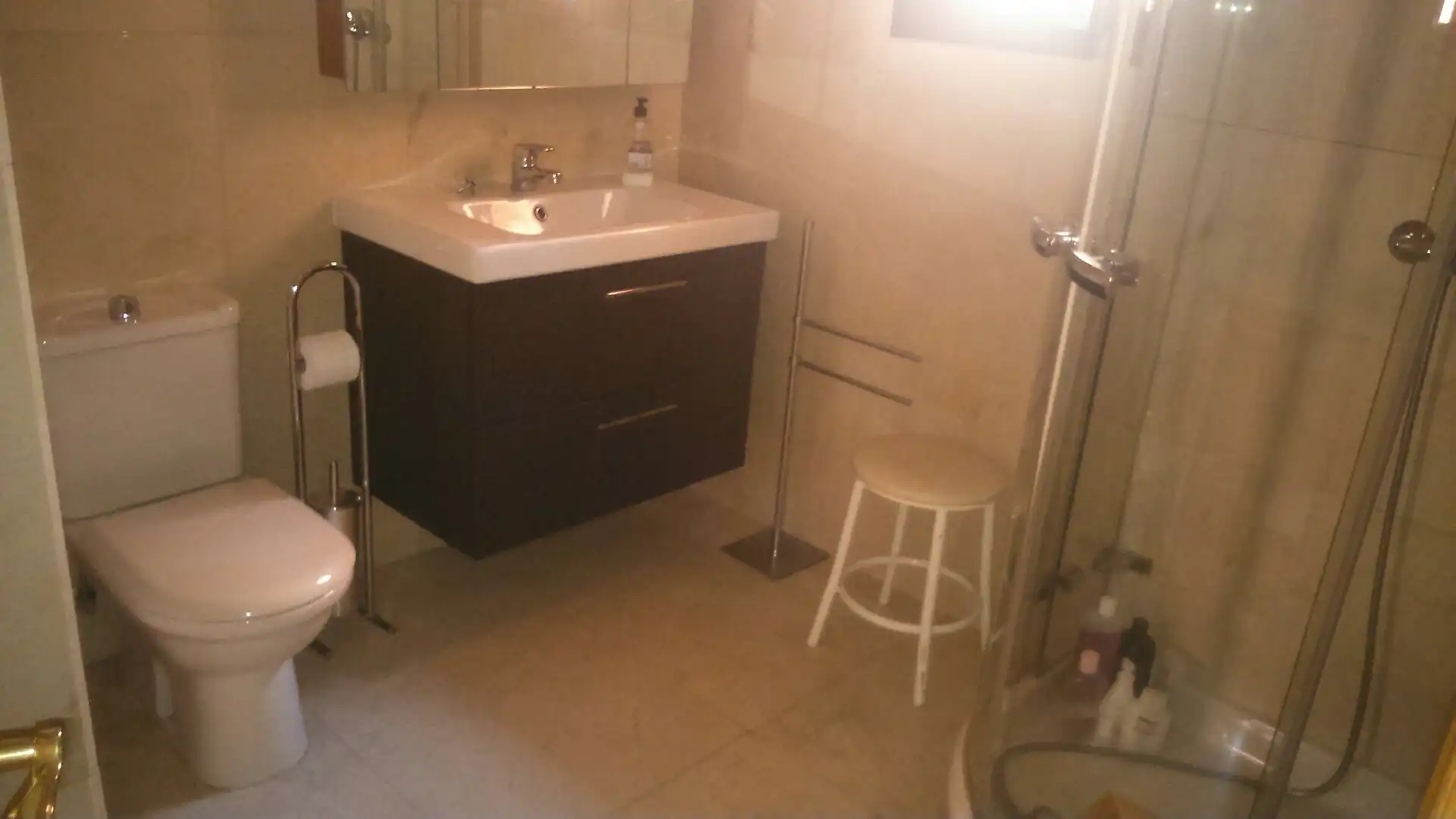 Baño de Piso en venta en Alcalá de Henares con Aire acondicionado, Calefacción y Terraza