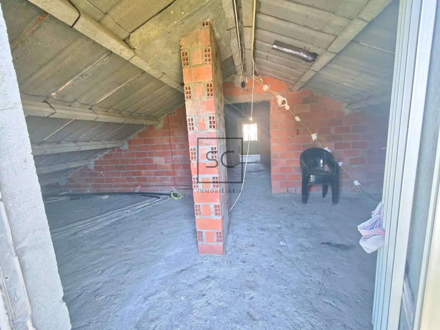 Casa o chalet en venta en Narón con Jardín privado, Trastero y Amueblado
