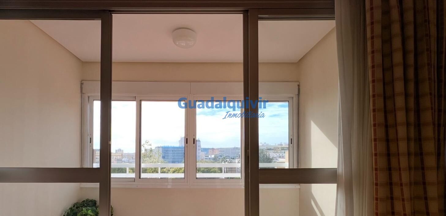 Bedroom of Flat for sale in  Sevilla Capital  with Air Conditioner and Terrace