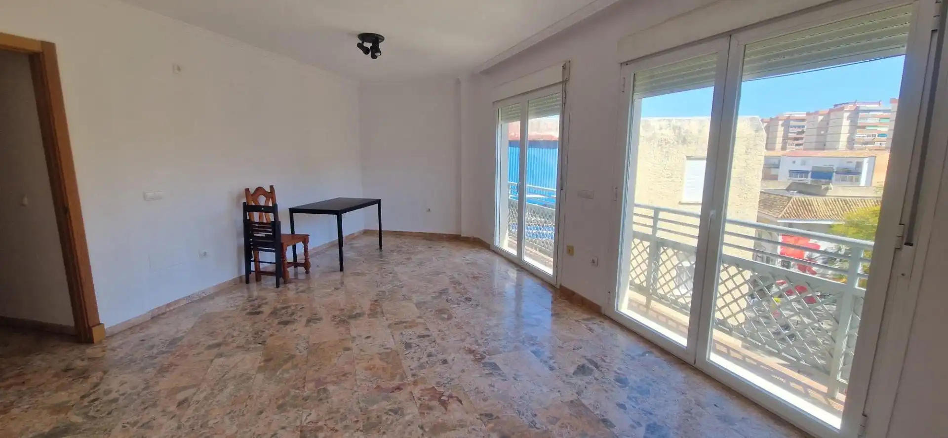 Living room of Flat for sale in Fuengirola