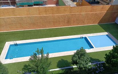 Swimming pool of Flat for sale in Sabadell  with Air Conditioner, Heating and Parquet flooring