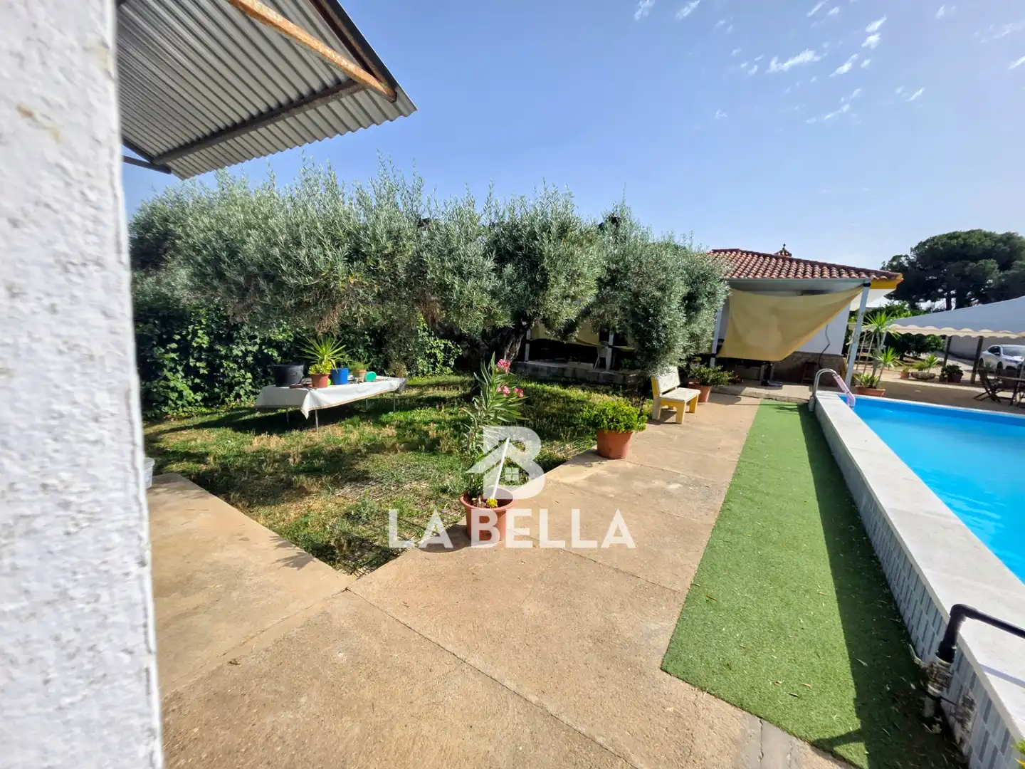 Jardí de Finca rústica en venda en Coria del Río amb Aire condicionat, Jardí privat i Traster