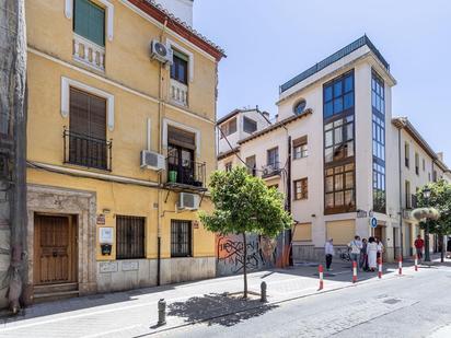 Exterior view of Building for sale in  Granada Capital