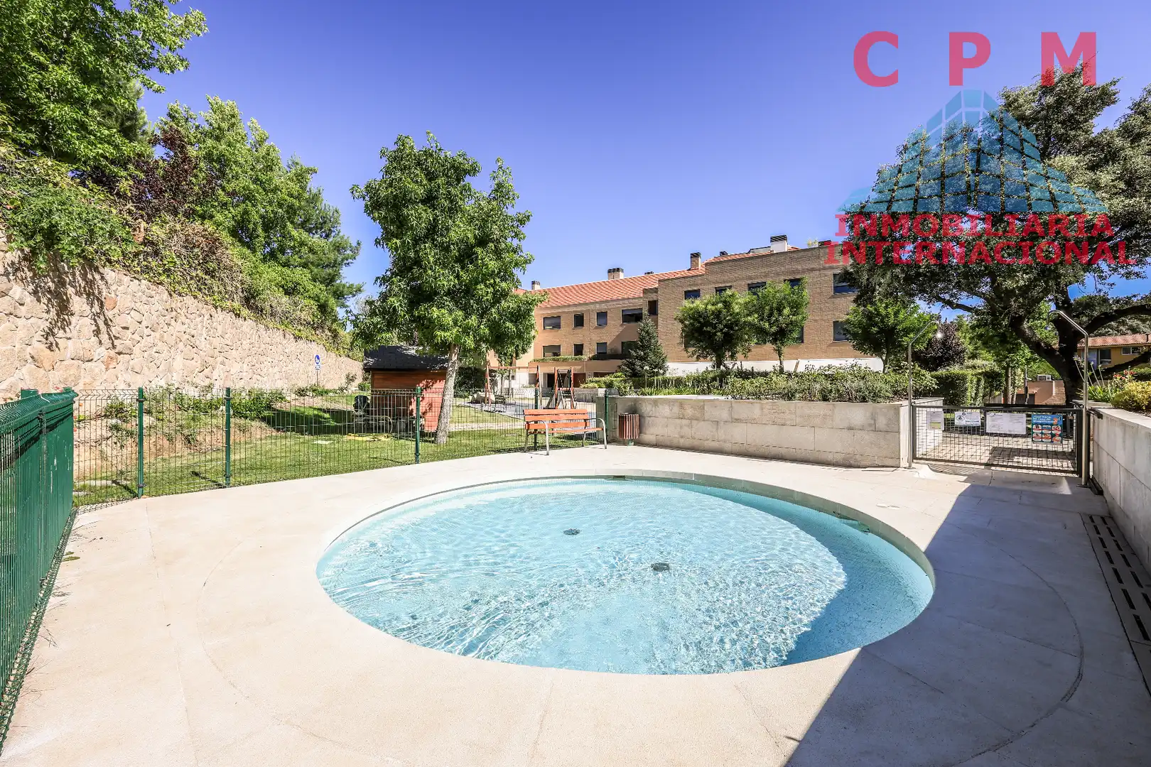 Swimming pool of Flat for rent in La Moraleja  with Air Conditioner, Heating and Parquet flooring