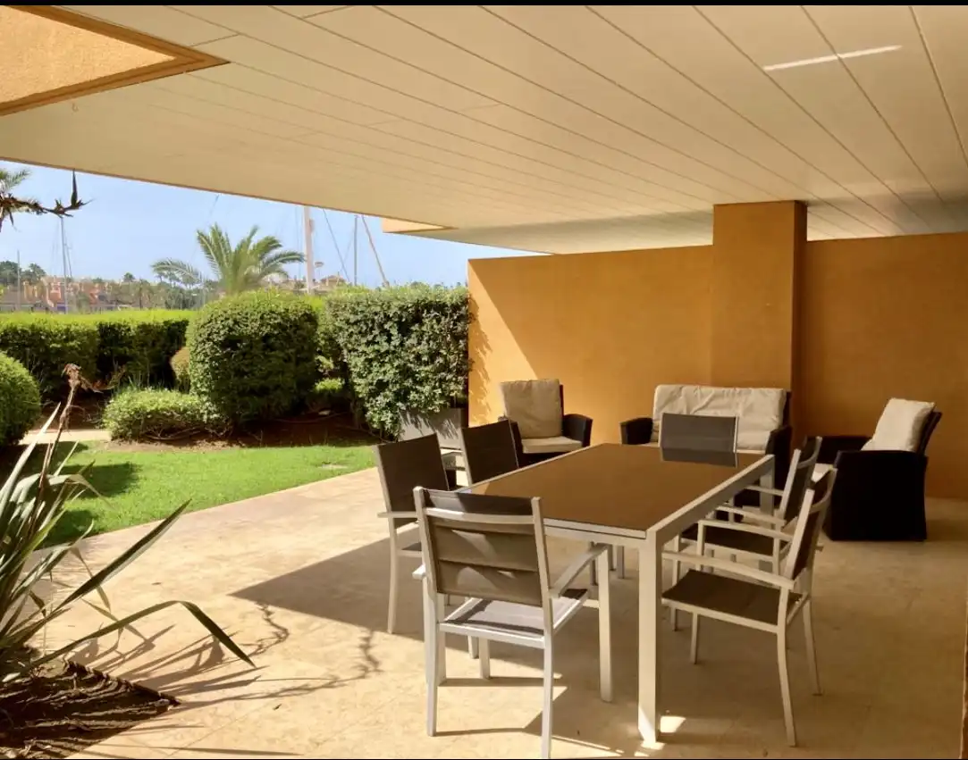Terraza de Planta baja en venta en Sotogrande con Aire acondicionado, Terraza y Piscina
