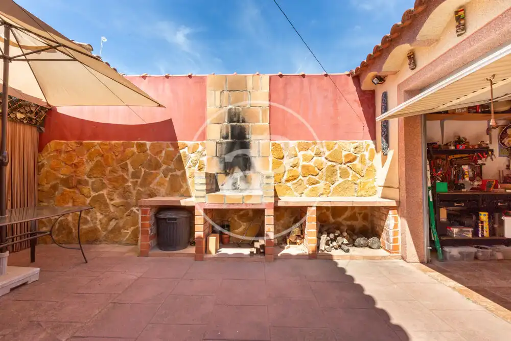 Terrassa de Casa o xalet en venda en Náquera amb Aire condicionat, Calefacció i Jardí privat