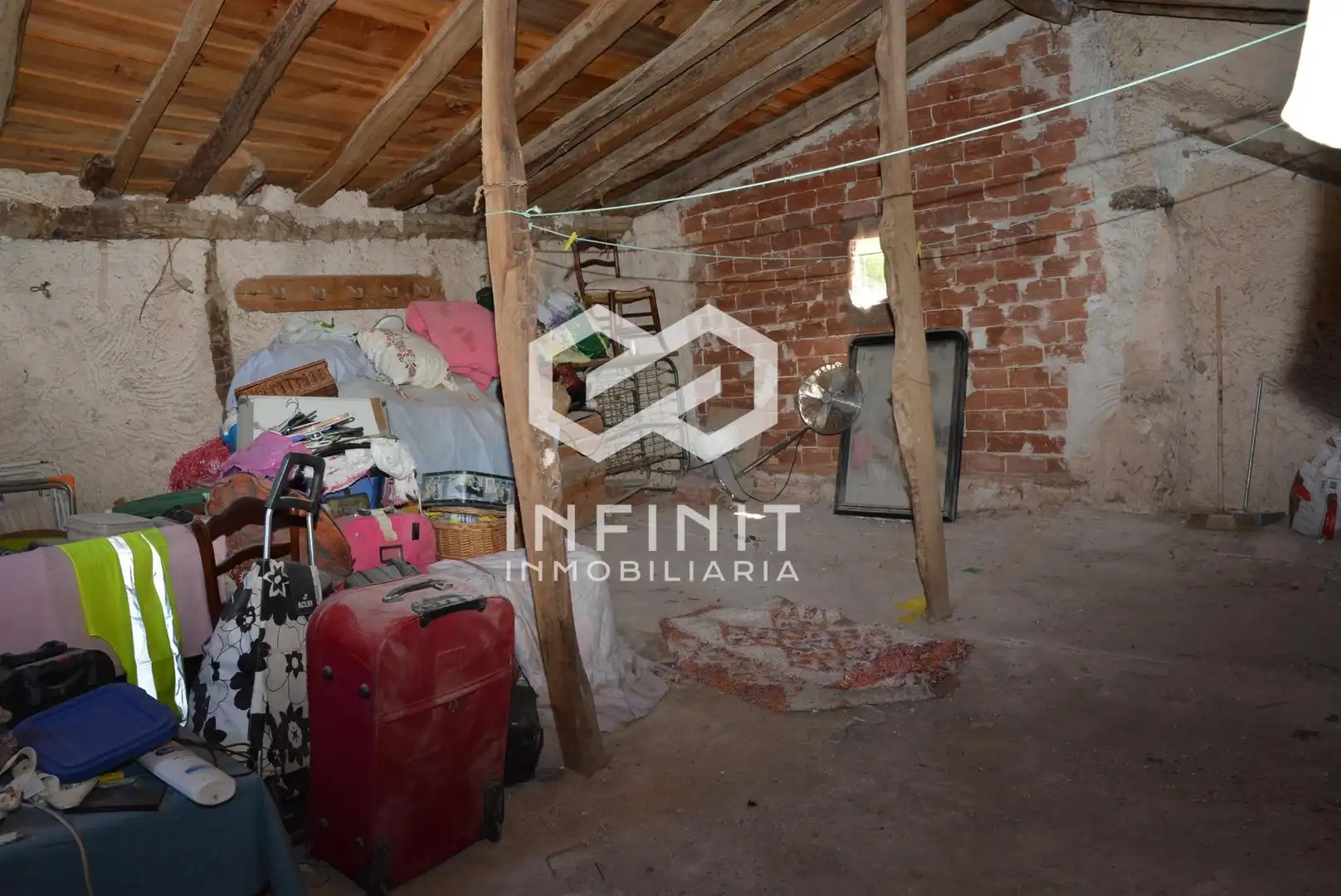 Casa o xalet en venda en Moratilla de los Meleros amb Traster i Balcó