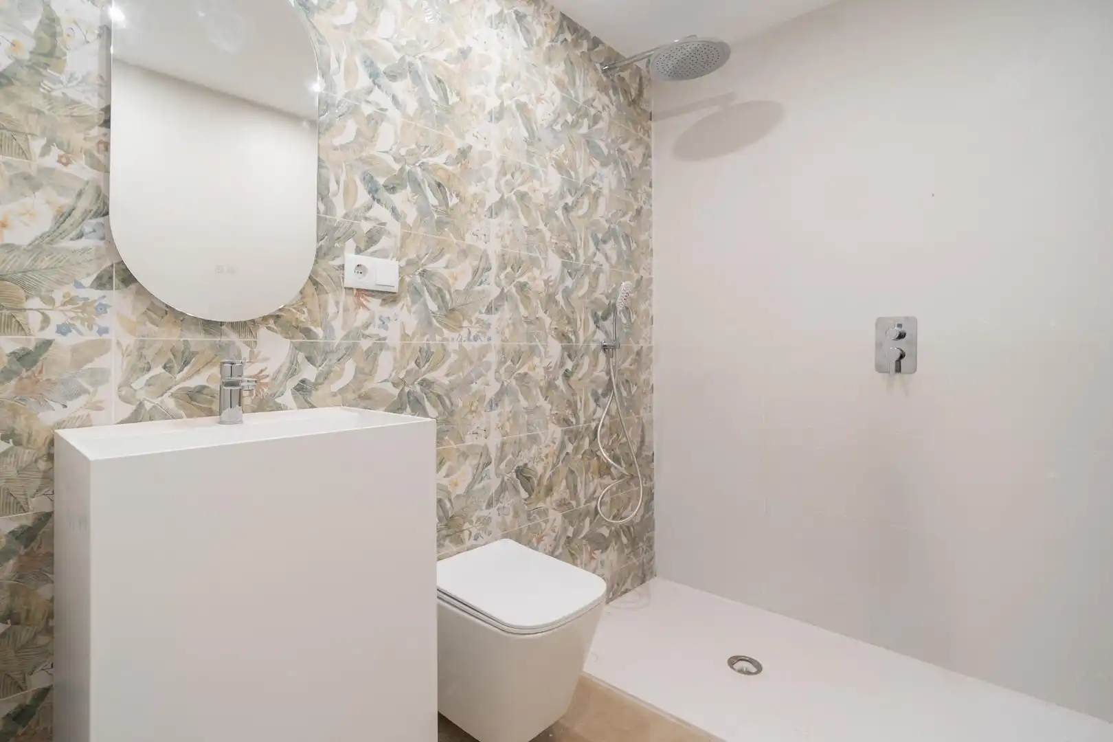 Badezimmer von Erdgeschoss zum Verkauf in Paiporta mit Klimaanlage und Terrasse