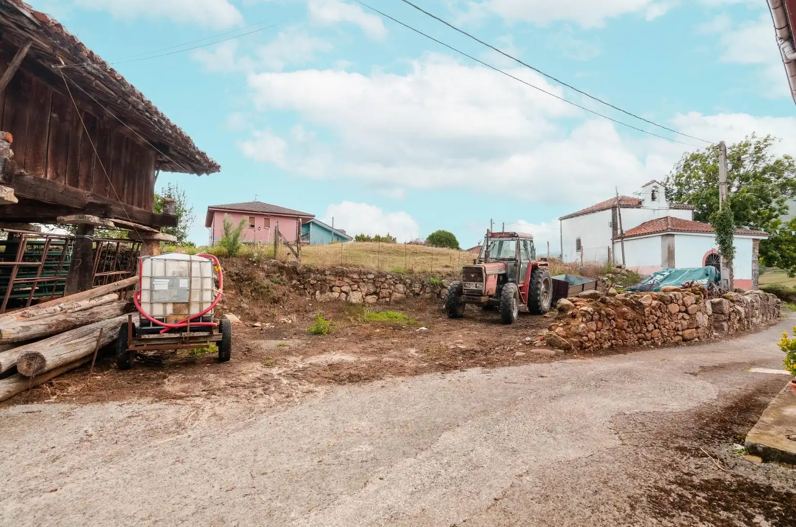 Casa rústica amb jardí en venda a Lugar Villar de Guergu 75, imagen 58